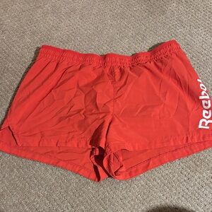 Reebok Women's Vibrant Red Athletic Shorts SZ L